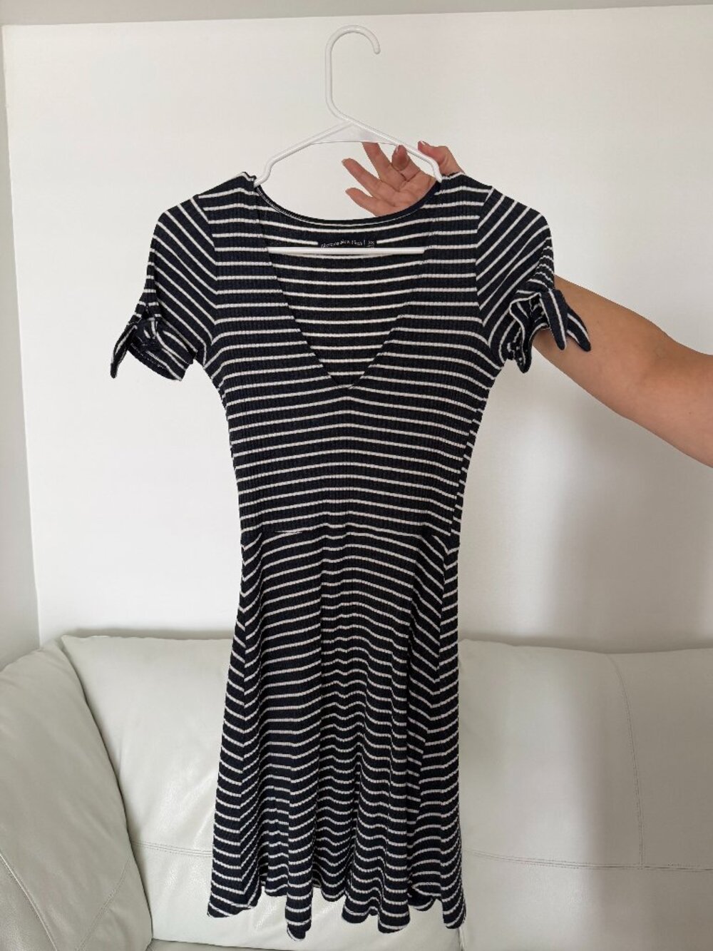 ABERCROMBIE & FITCH: Black and White Striped Mini Dress